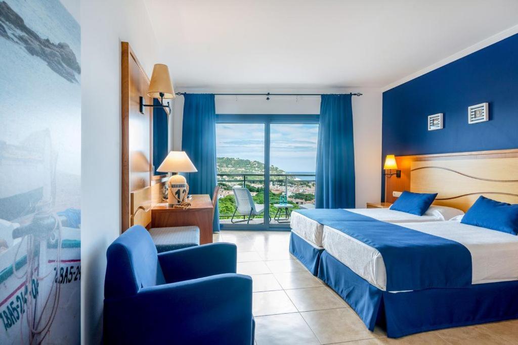 Hotel Garbi Калея де Парафругел Екстериор снимка